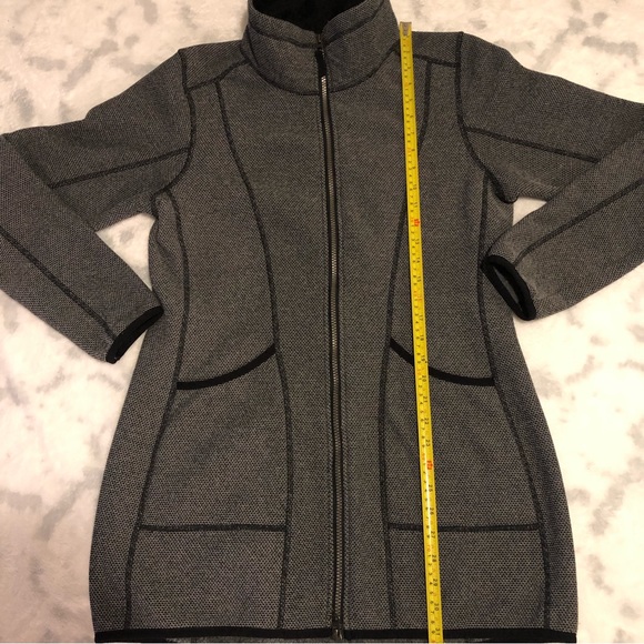 EDDIE BAUER GREY HIGH NECK ZIP-UP FLEECE. SIZE (M) - Picture 14 of 15